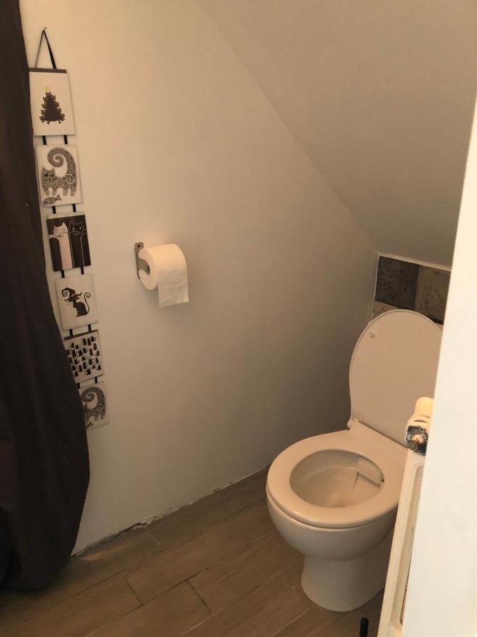 Grande Avec Salle De Bain Et Wc Prives Séjour chez l'habitant